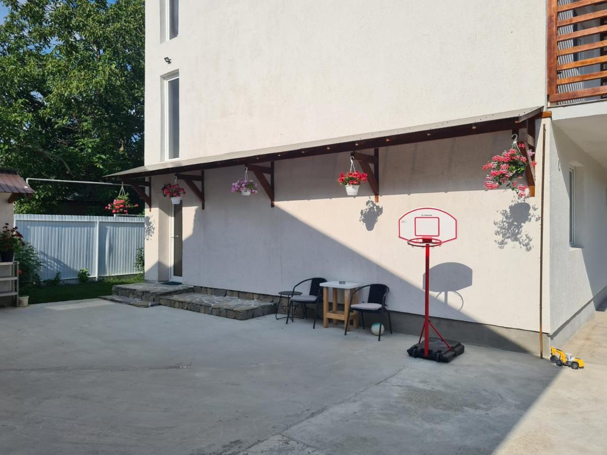 Luca'S Studio 3 ,Close To Therme Bucharest, Airport Otopeni Balotesti Exterior foto