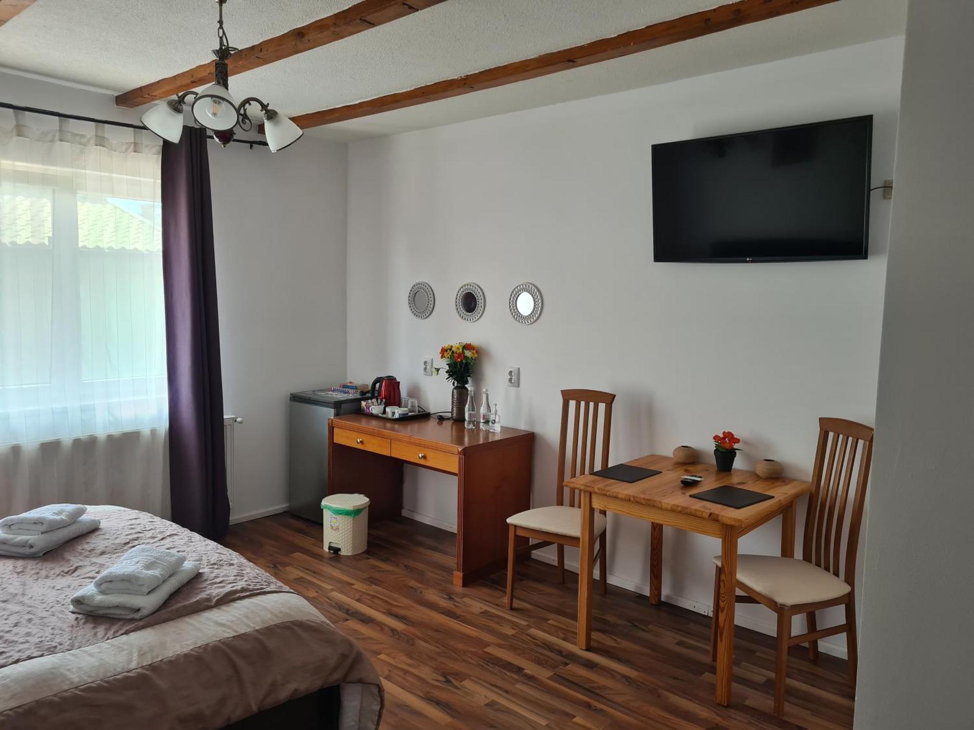 Luca'S Studio 3 ,Close To Therme Bucharest, Airport Otopeni Balotesti Zimmer foto